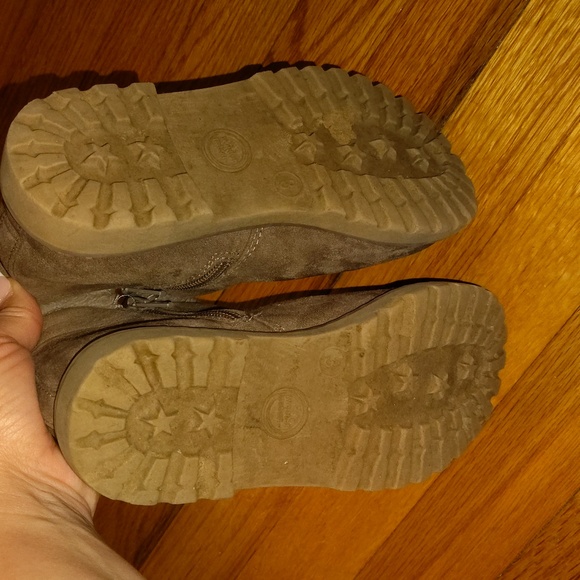 Girls booties - Picture 4 of 4